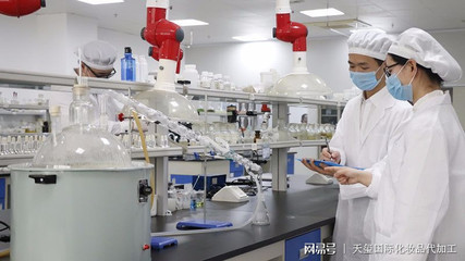 香水OEM客户必看 打造卓越香氛产品的核心要素